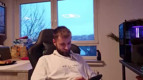 Snapshot of julia_official chatting on 01.14.26 julia_official online show from 01.14.26