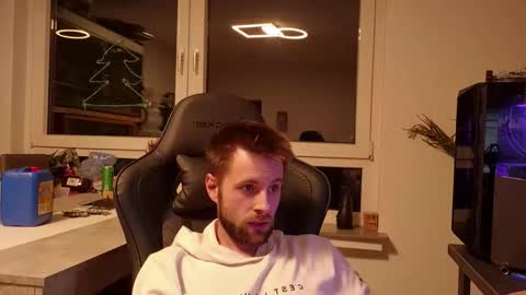 Snapshot of julia_official chatting on 02.03.26 julia_official online show from 02.03.26