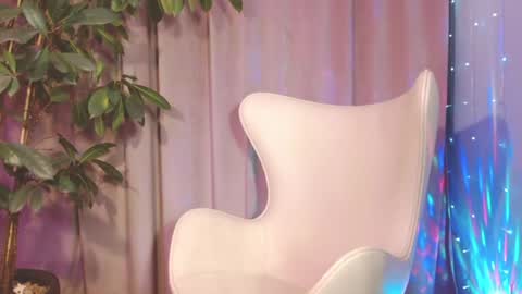 Snapshot of julia_renard chatting on 02.01.25 Julia online show from 02.01.25