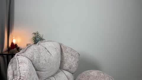 Snapshot of julia_rle chatting on 12.23.24 Julia R Le online show from 12.23.24