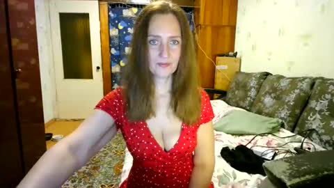Snapshot of juliaa_foxi chatting on 12.19.25 juliaa_foxi online show from 12.19.25