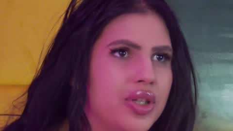 Snapshot of juliaharveyy chatting on 02.26.25 Julia online show from 02.26.25