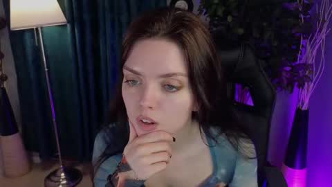 juliamoss online show from 03.16.26