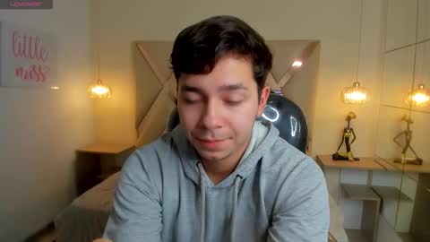 julian_smith21 online show from 03.15.26