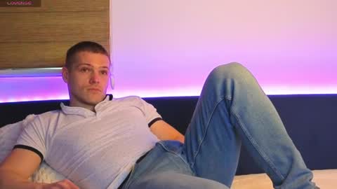 julian_turner online show from 04.20.26