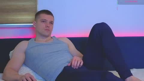 Snapshot of julian_turner chatting on 05.23.26 julian_turner online show from 05.23.26