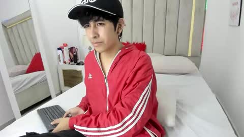 Julian online show from 01.18.26