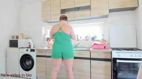 juliana35 online show from 02.19.25