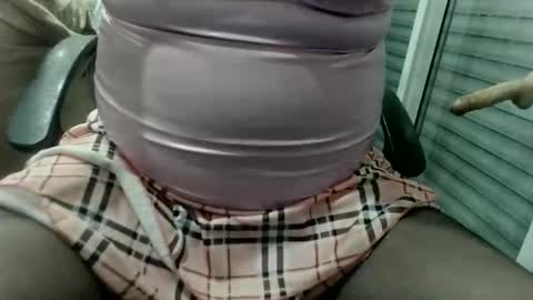 Snapshot of juliana8106 chatting on 02.02.25 juliana online show from 02.02.25