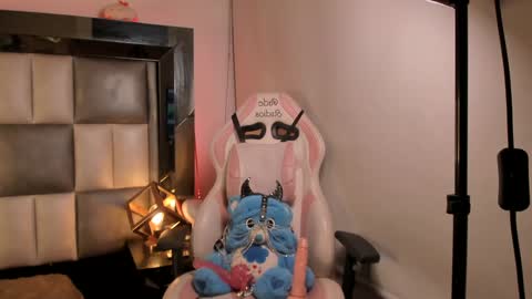 juliana_js_ online show from 02.07.25