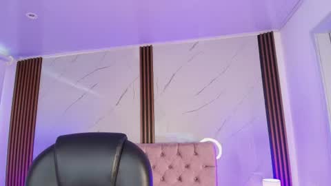  JULIANA CASTRO online show from 07.04.26