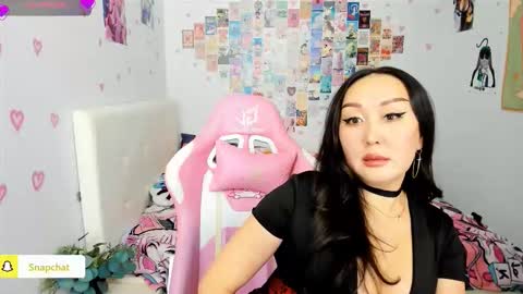 Snapshot of julianna_jamii chatting on 11.02.25 Julianna online show from 11.02.25