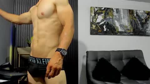 Snapshot of juliansexxx16 chatting on 11.21.25 Julian online show from 11.21.25