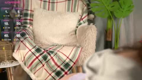 Julie online show from 02.25.26