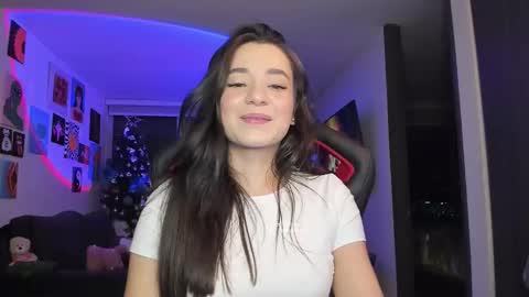 Jeimy Help me to reach 100 thumbs up online show from 01.13.26