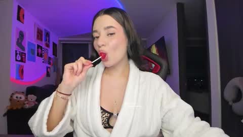 Jeimy Help me to reach 100 thumbs up online show from 02.02.26