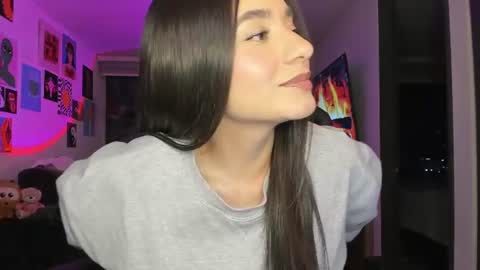 Jeimy Help me to reach 100 thumbs up online show from 08.10.26