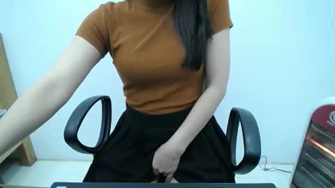 julie9x online show from 01.05.26