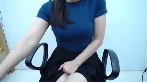 julie9x online show from 05.04.26