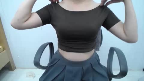 julie9x online show from 05.07.26