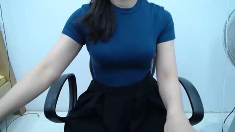 julie9x online show from 05.25.26