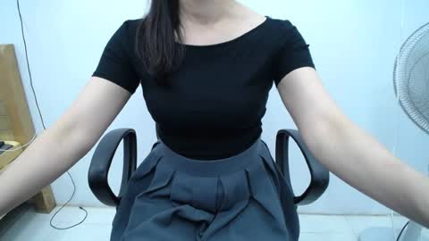julie9x online show from 06.11.26