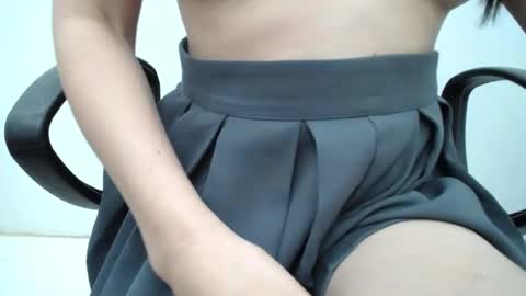 julie9x online show from 07.07.26