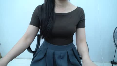 julie9x online show from 07.08.26
