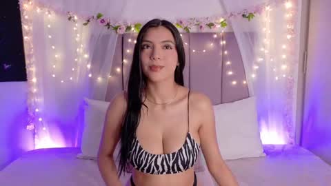 Juliet Bennet online show from 05.03.26