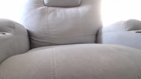 Snapshot of julie_bunny chatting on 01.14.25 Julie bunny online show from 01.14.25