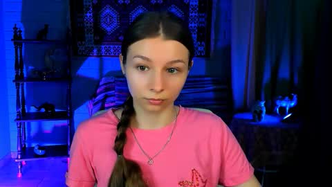 juliedaniel online show from 12.04.25