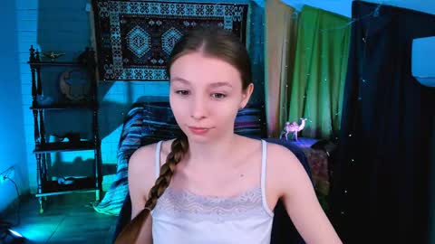 juliedaniel online show from 04.27.26