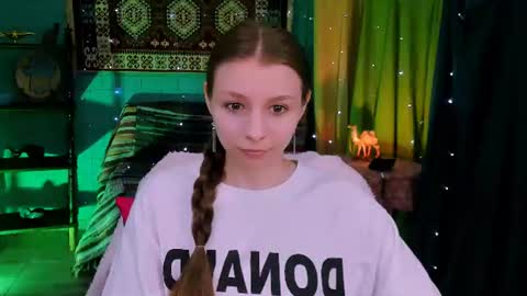 juliedaniel online show from 06.11.26