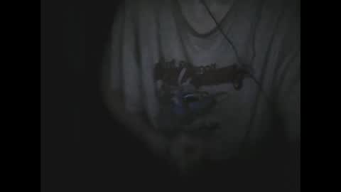 Snapshot of julien31x chatting on 02.13.25 Julienxx31 online show from 02.13.25