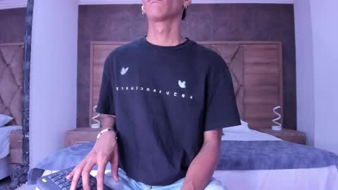 Julien online show from 01.17.26