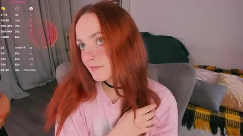 Snapshot of juliet_schoolgirl chatting on 01.11.26 Juliet online show from 01.11.26