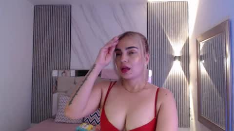 julieta__fox_ online show from 04.12.26