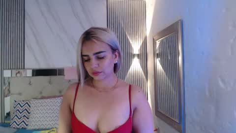 julieta__fox_ online show from 04.23.26