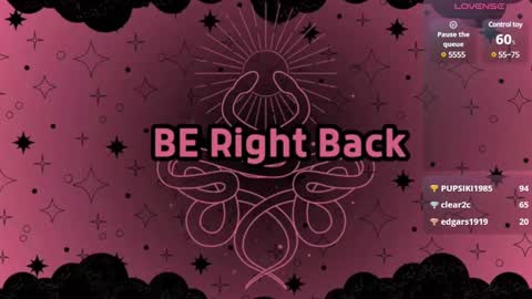 Snapshot of julieta_coopeer_ chatting on 02.01.25 Julieta online show from 02.01.25