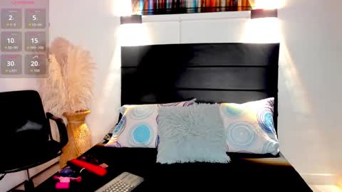 Julieta  online show from 11.09.25