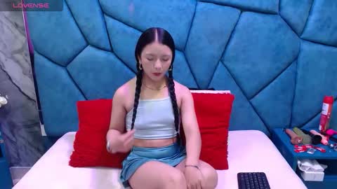 Julieta online show from 04.21.26