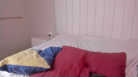 Julieta  IG juietaflower06 online show from 02.22.25