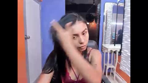 julieta_fn online show from 11.04.25