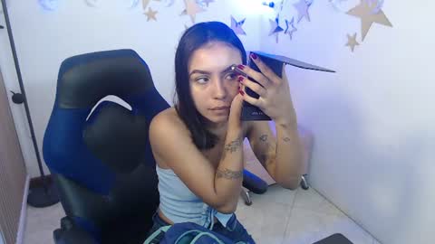 julieta_fn online show from 07.06.26
