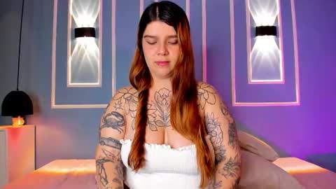 Snapshot of julieta_zc chatting on 03.08.26 Julieta online show from 03.08.26