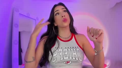 julietabomgv online show from 01.21.25