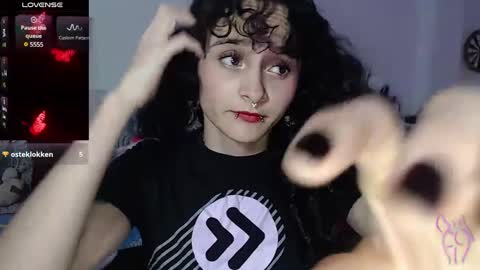 Snapshot of julietajaguar chatting on 02.04.25 Julieta Jaguar online show from 02.04.25