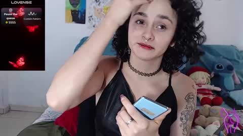 Snapshot of julietajaguar chatting on 10.11.25 Julieta Jaguar online show from 10.11.25