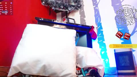 Snapshot of julieth_sex1 chatting on 12.24.24 online show from 12.24.24