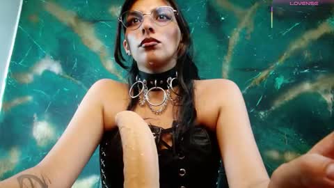 Snapshot of julieth_sex1 chatting on 09.08.25 online show from 09.08.25